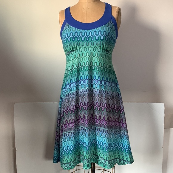 Prana racerback Cali dress geometric print built in bra S - Picture 2 of 11